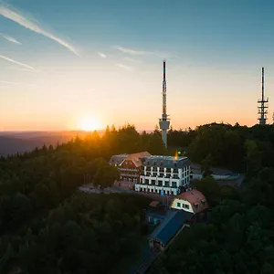Berggasthof Koenigstuhl היידלברג